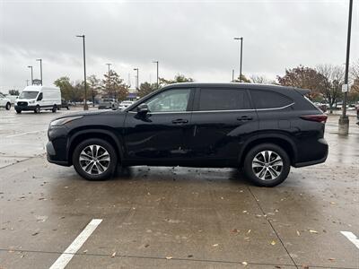 2024 Toyota Highlander XLE   - Photo 4 - Dallas, TX 75252