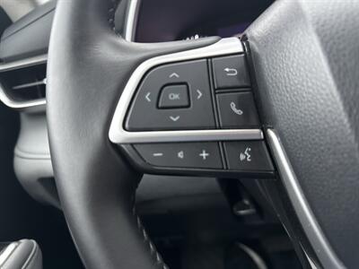 2024 Toyota Highlander XLE   - Photo 30 - Dallas, TX 75252