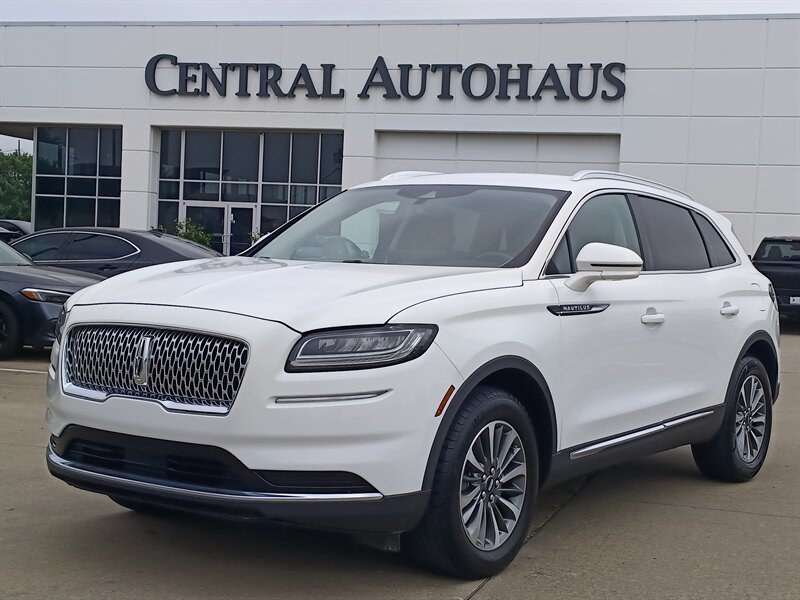 2022 Lincoln Nautilus Standard   - Photo 1 - Dallas, TX 75252