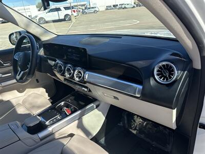 2023 Mercedes-Benz EQB EQB 300 4MATIC   - Photo 20 - Dallas, TX 75252