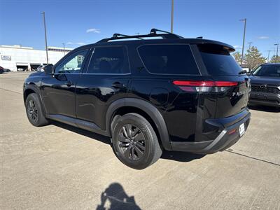 2022 Nissan Pathfinder SV - Photo 5 - Dallas, TX 75252