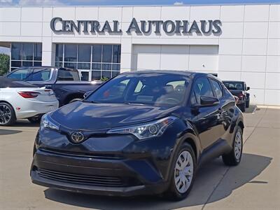 2019 Toyota C-HR LE   - Photo 1 - Dallas, TX 75252