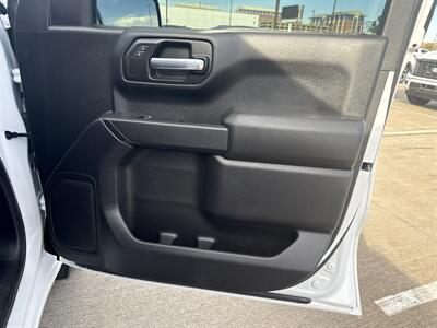 2023 GMC Sierra 1500 Pro   - Photo 14 - Dallas, TX 75252