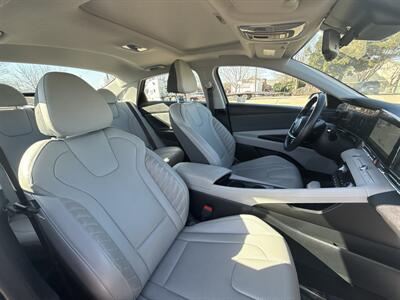 2025 Hyundai ELANTRA Limited   - Photo 38 - Dallas, TX 75252
