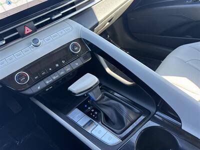 2025 Hyundai ELANTRA Limited   - Photo 30 - Dallas, TX 75252