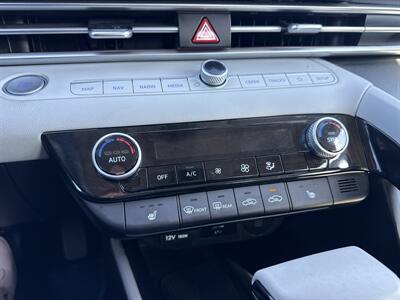 2025 Hyundai ELANTRA Limited   - Photo 31 - Dallas, TX 75252