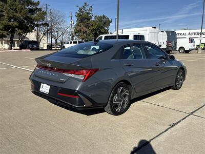 2025 Hyundai ELANTRA Limited   - Photo 7 - Dallas, TX 75252