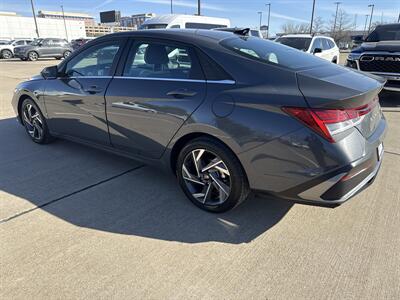 2025 Hyundai ELANTRA Limited   - Photo 5 - Dallas, TX 75252