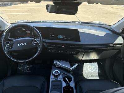 2024 Kia EV6 Light Long Range   - Photo 25 - Dallas, TX 75252