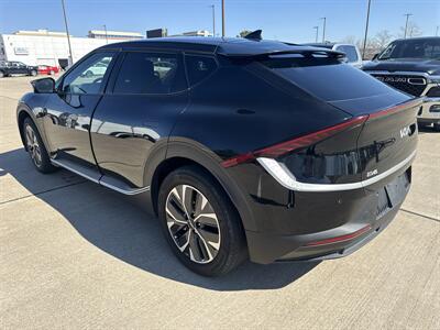 2024 Kia EV6 Light Long Range   - Photo 5 - Dallas, TX 75252