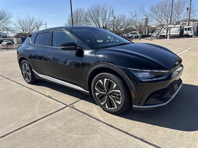 2024 Kia EV6 Light Long Range   - Photo 9 - Dallas, TX 75252