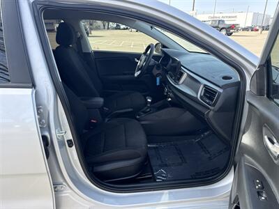 2023 Kia Rio LX - Photo 16 - Dallas, TX 75252