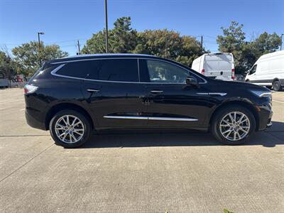 2023 Buick Enclave Essence   - Photo 8 - Dallas, TX 75252