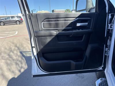 2024 RAM 2500 Big Horn   - Photo 10 - Dallas, TX 75252