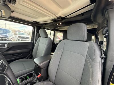 2025 Jeep Wrangler Sahara - Photo 31 - Dallas, TX 75252