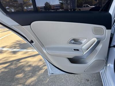 2020 Mercedes-Benz A 220   - Photo 12 - Dallas, TX 75252