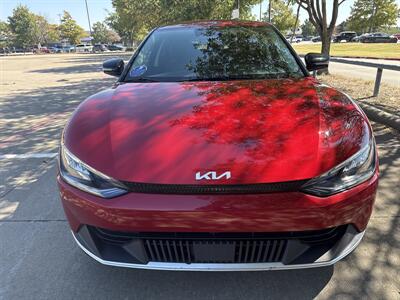2024 Kia EV6 Light   - Photo 2 - Dallas, TX 75252