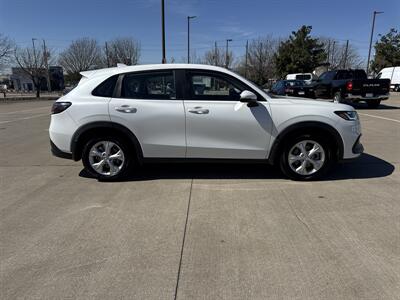 2023 Honda HR-V LX - Photo 9 - Dallas, TX 75252