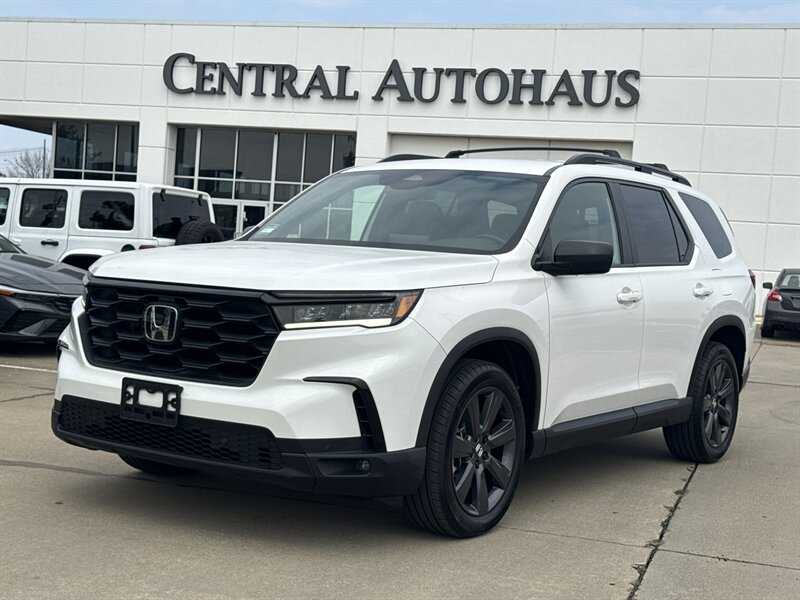 2023 Honda Pilot Sport  