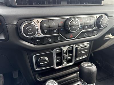 2025 Jeep Wrangler Sahara   - Photo 29 - Dallas, TX 75252