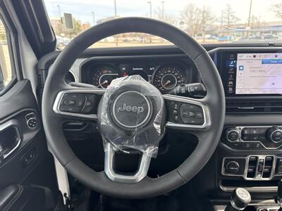 2025 Jeep Wrangler Sahara   - Photo 23 - Dallas, TX 75252