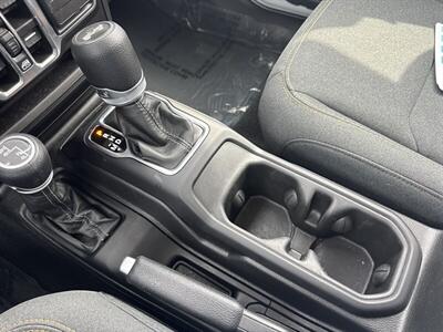 2025 Jeep Wrangler Sahara   - Photo 31 - Dallas, TX 75252