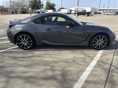 2023 Toyota GR86 - Photo 8 - Dallas, TX 75252