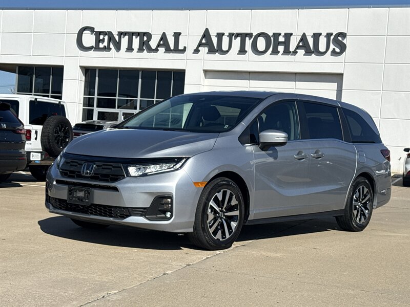 2025 Honda Odyssey EX-L   - Photo 1 - Dallas, TX 75252