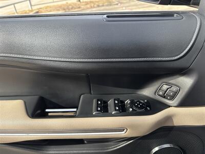 2024 Ford Expedition Limited - Photo 9 - Dallas, TX 75252