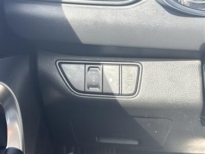 2025 Genesis G70 2.5T Standard - Photo 34 - Dallas, TX 75252