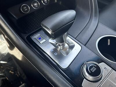 2025 Genesis G70 2.5T Standard - Photo 29 - Dallas, TX 75252