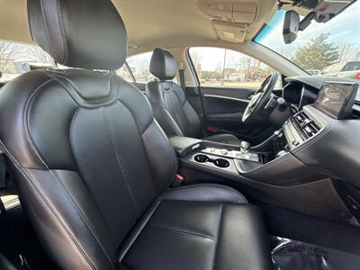 2025 Genesis G70 2.5T Standard - Photo 38 - Dallas, TX 75252