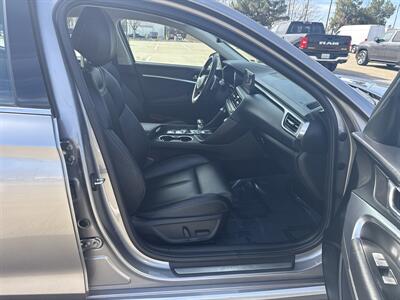 2025 Genesis G70 2.5T Standard - Photo 20 - Dallas, TX 75252