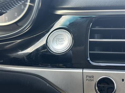 2025 Genesis G70 2.5T Standard - Photo 30 - Dallas, TX 75252