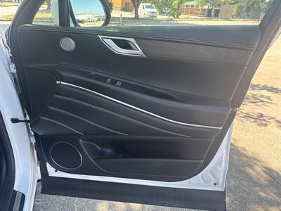 2024 Genesis GV80 2.5T   - Photo 13 - Dallas, TX 75252