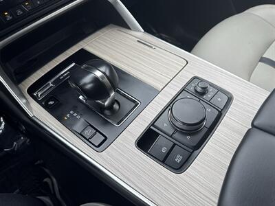 2024 Mazda CX-90 Plug-in Hybrid Preferred   - Photo 30 - Dallas, TX 75252