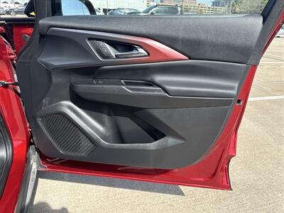 2024 Chevrolet Equinox EV RS   - Photo 13 - Dallas, TX 75252