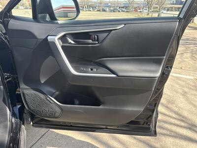 2025 Toyota RAV4 LE   - Photo 17 - Dallas, TX 75252