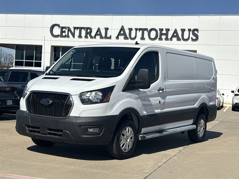 2024 Ford Transit 250   - Photo 1 - Dallas, TX 75252