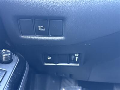 2020 Toyota C-HR LE   - Photo 30 - Dallas, TX 75252