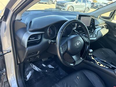 2020 Toyota C-HR LE   - Photo 19 - Dallas, TX 75252