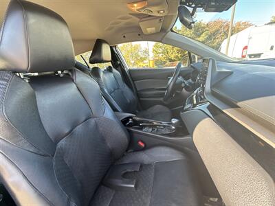 2020 Toyota C-HR LE   - Photo 33 - Dallas, TX 75252