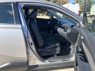 2020 Toyota C-HR LE   - Photo 18 - Dallas, TX 75252