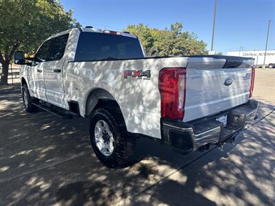 2025 Ford F-250 Super Duty XLT   - Photo 5 - Dallas, TX 75252