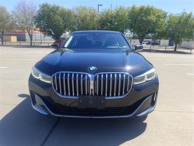 2022 BMW 740i xDrive   - Photo 2 - Dallas, TX 75252