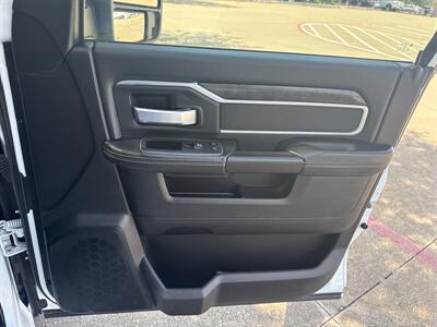 2024 RAM 2500 Big Horn   - Photo 14 - Dallas, TX 75252