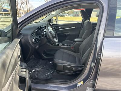 2023 Chevrolet Bolt EUV LT - Photo 17 - Dallas, TX 75252