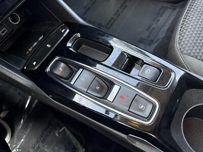 2023 Chevrolet Bolt EUV LT - Photo 30 - Dallas, TX 75252