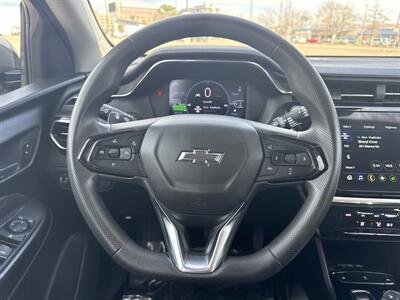 2023 Chevrolet Bolt EUV LT - Photo 23 - Dallas, TX 75252