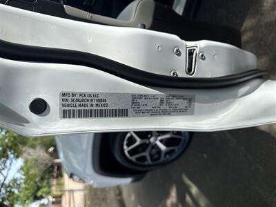 2024 Jeep Compass Limited   - Photo 33 - Dallas, TX 75252